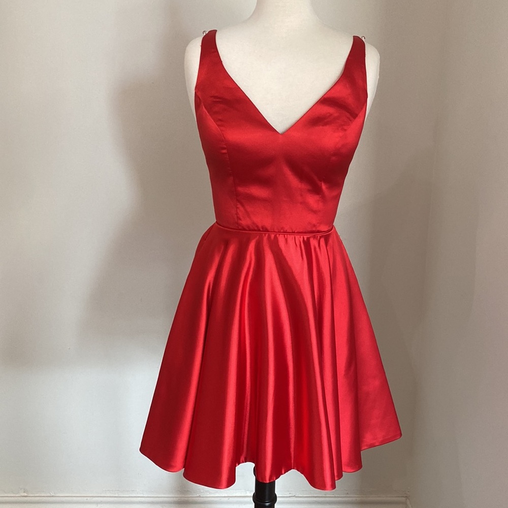 Sherri Hill cocktail